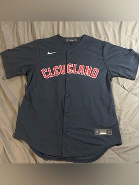 Cleveland Jersey size large Nike